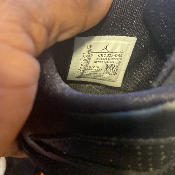 Nike Jordan B’ Loyal (TD)Triple Black Toddler Sneakers - Picture 5 of 5